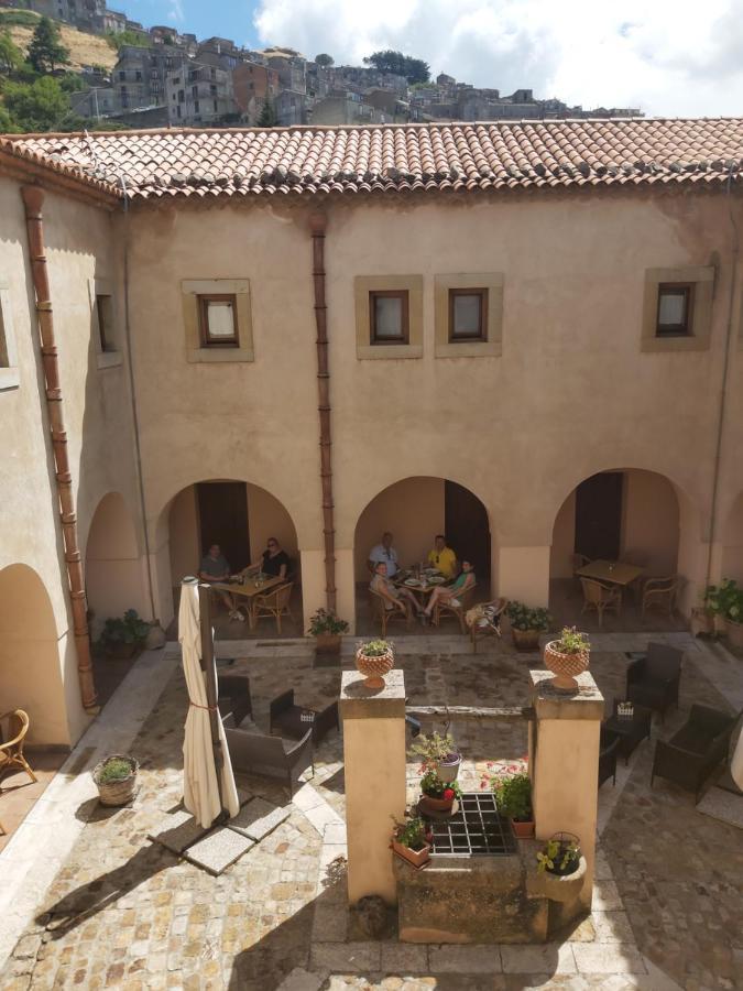 Al Convento 호텔 San Mauro Castelverde 외부 사진